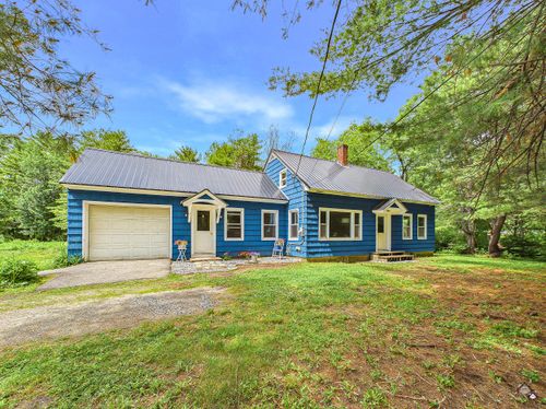 207 Pleasant St, Mechanic Falls, ME, 04256-6145 | Card Image