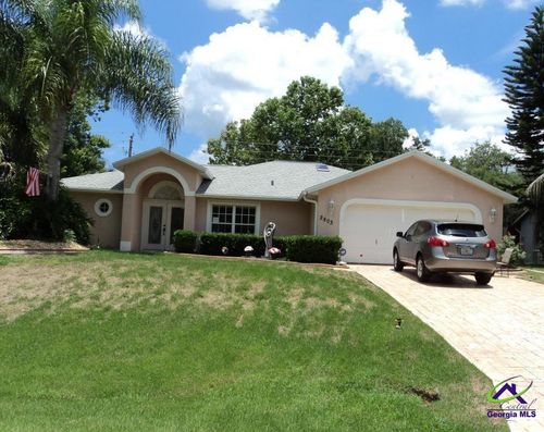 2803 Yule Tree Dr, Edgewater, FL, 32141-5521 | Card Image