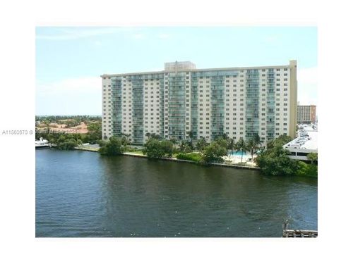 apt-724-19390 Collins Ave, Sunny Isles Beach, FL, 33160-2231 | Card Image