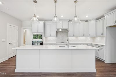 Luxury Kitchen | Image 3