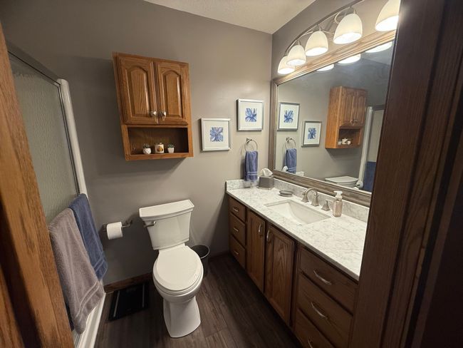 Primary Bathroom | Image 26