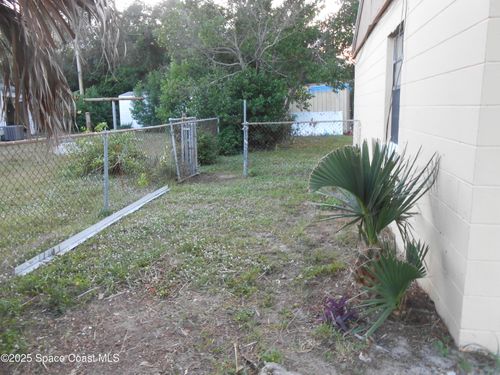 1313 Donna Ave, Cocoa, FL, 32922-6952 | Card Image