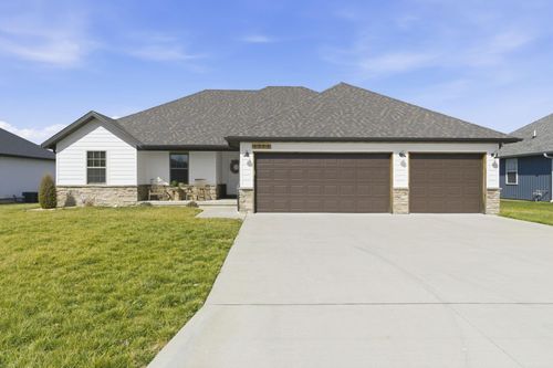 1777 E Chickamauga Dr, Republic, MO, 65738-7809 | Card Image