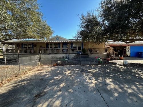 403 County Road 324, Alice, TX, 78332-9181 | Card Image