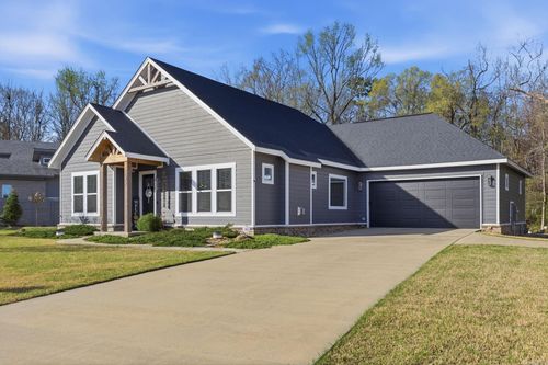 1185 Essex Dr, Benton, AR, 72019-2135 | Card Image