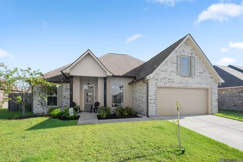 1559 Rangeland Ave, Zachary, LA, 70791-5509 | Card Image