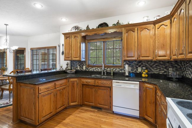 39-web-or-mls-DSC06582 | Image 36