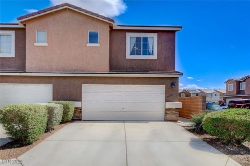3673 Calypso Beach Ct, Las Vegas, NV, 89115-1283 | Card Image
