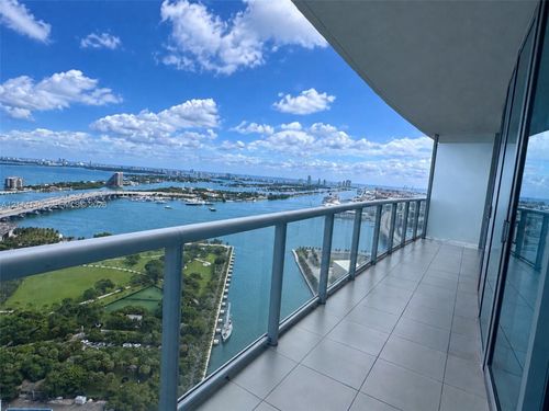 4012-888 Biscayne Blvd, Miami, FL, 33132-1534 | Card Image
