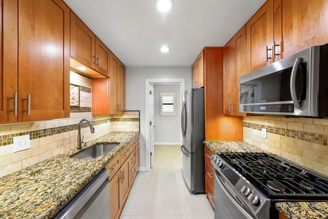 6903 Moonmont Dr, House other with 3 bedrooms, 2 bathrooms and 4 parking in Austin TX | Image 22