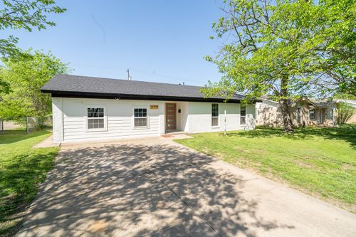 419 Candlelight Ave, Duncanville, TX, 75137-3314 | Card Image