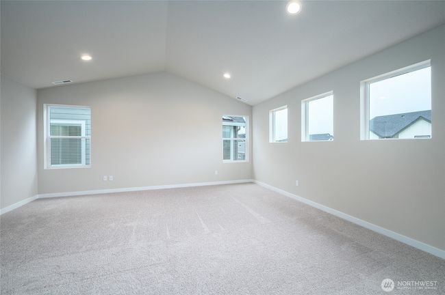Images are representative of the floor plan and may vary by location and selected finishes. | Image 19