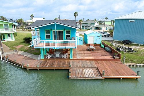 106 Bayshore Cir, Ingleside, TX, 78362-4709 | Card Image