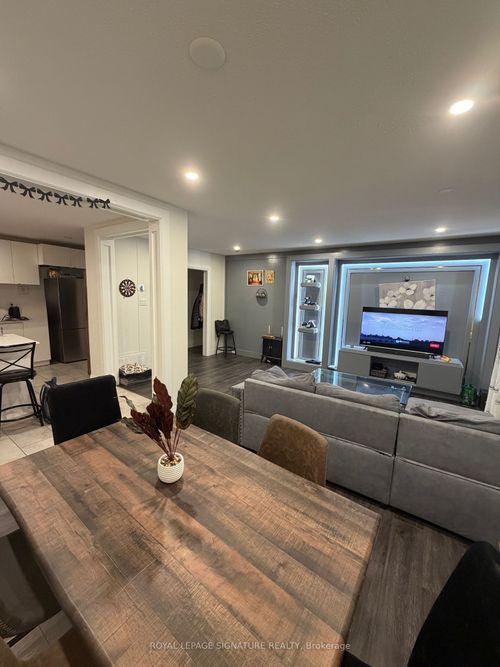 44 Oren Blvd, Barrie, ON, L4N4M1 | Card Image