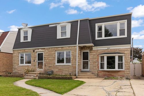 3037 Ernst St, Franklin Park, IL, 60131-2403 | Card Image