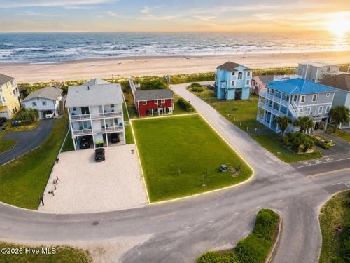 296 Mccray St, Holden Beach, NC, 28462-5009 | Card Image