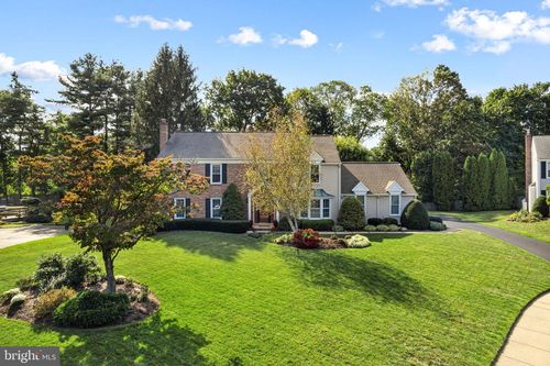 885 Henry Dr, YARDLEY, PA, 19067-4377 | Card Image