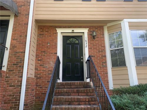 1652 Grist Mill Dr, Marietta, GA, 30062-3860 | Card Image