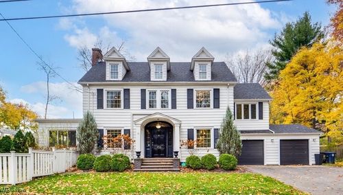 456 Merriman Rd, Akron, OH, 44303-1542 | Card Image