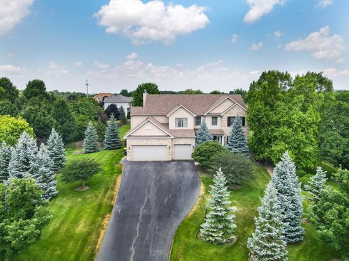 3822 Magnolia Dr, Spring Grove, IL, 60081-8631 | Card Image
