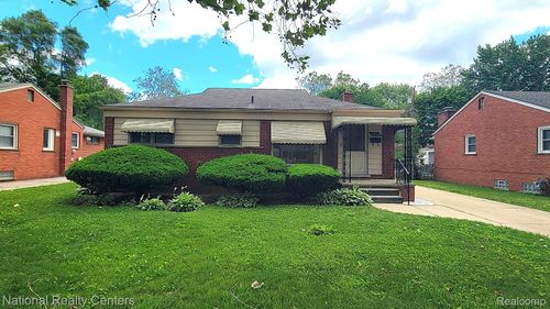 9030 Hemingway, Redford, MI, 48239-1855 | Card Image