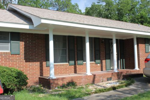 2609 Emmett Dr, Tifton, GA, 31794-2717 | Card Image
