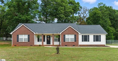 221 Sylvia Rd, Belton, SC, 29627-9730 | Card Image