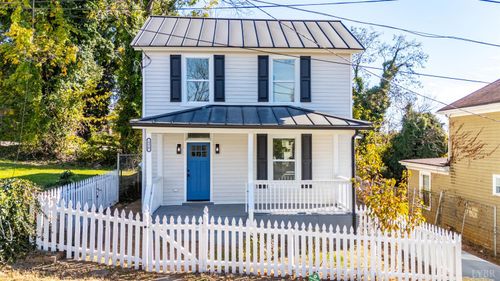 316 Botetourt St, Lynchburg, VA, 24504-1033 | Card Image