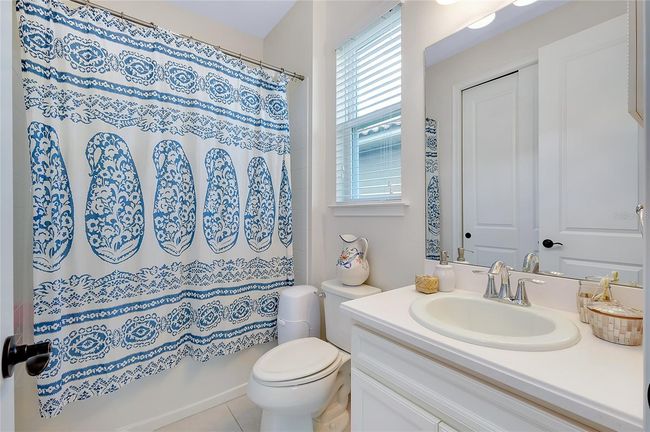 11560 Tapestry Ln, House other with 3 bedrooms, 3 bathrooms and null parking in Venice FL | Image 44