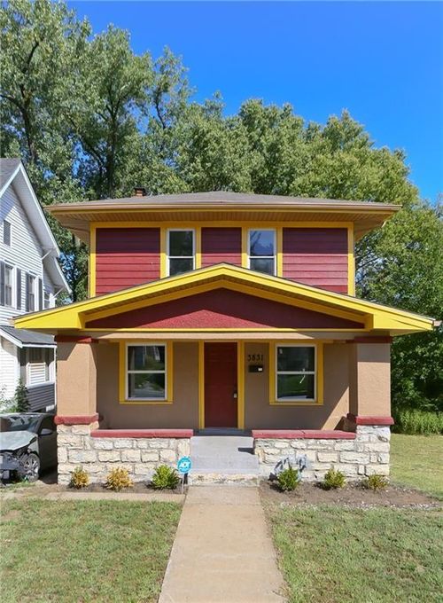 3831 Indiana Ave, Kansas City, MO, 64128-2530 | Card Image