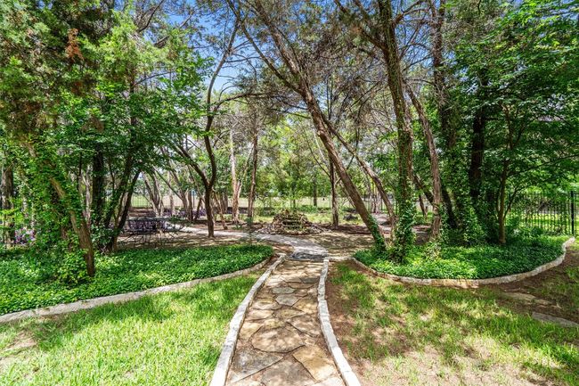 View of yard | Image 33