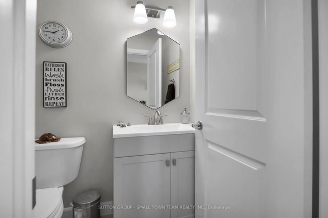 162 Roland St, House other with 3 bedrooms, 4 bathrooms and 4 parking in Dashwood ON | Image 23