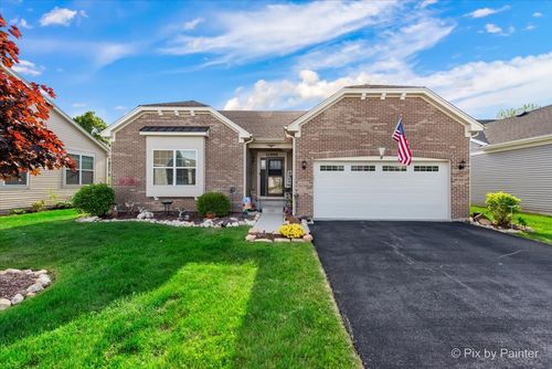 11995 Robb Ct, Huntley, IL, 60142-4507 | Card Image