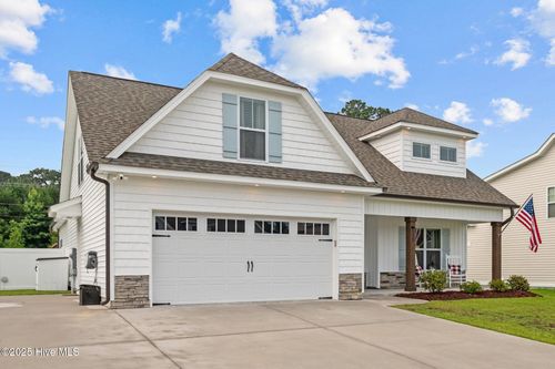 532 Norberry Dr, Winterville, NC, 28590-5400 | Card Image