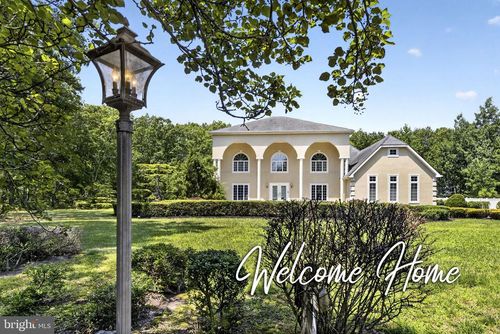 822 E Harlequin Dr, GALLOWAY, NJ, 08205-4220 | Card Image