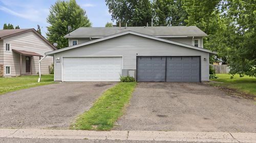 8111-8109-8111 Zenith Ct N, Brooklyn Park, MN, 55443-2748 | Card Image