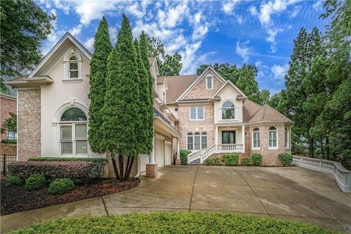 8630 Moor Park Run, Duluth, GA, 30097-6610 | Card Image