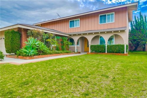 5822 Newman St, Cypress, CA, 90630 | Card Image
