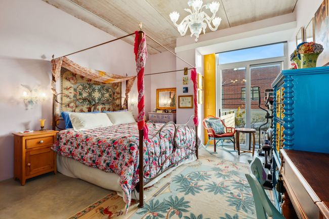 UNIT-2S - 2041 W Roscoe St, Condo with 3 bedrooms, 2 bathrooms and 1 parking in CHICAGO IL | Image 21