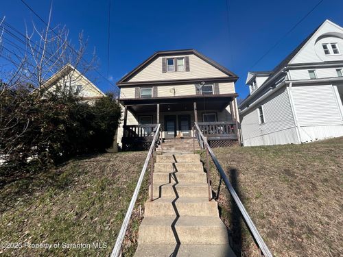 945 Woodlawn St, Scranton, PA, 18509-1401 | Card Image