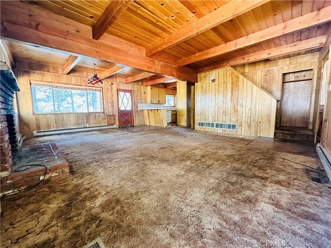 31506 Circle View Dr, House other with 4 bedrooms, 3 bathrooms and 4 parking in Running Springs CA | Image 11