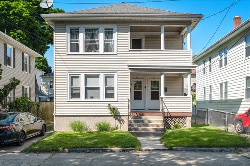 57 Sterling St, Pawtucket, RI, 02860-5634 | Card Image