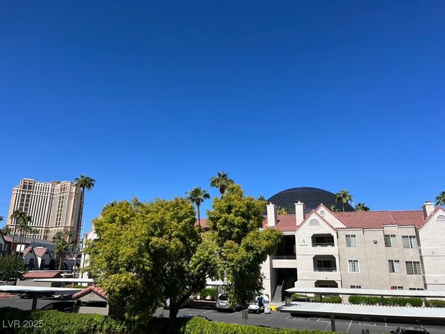 UNIT-121 - 210 E Flamingo Rd, Condo with 2 bedrooms, 2 bathrooms and null parking in Las Vegas NV | Image 15