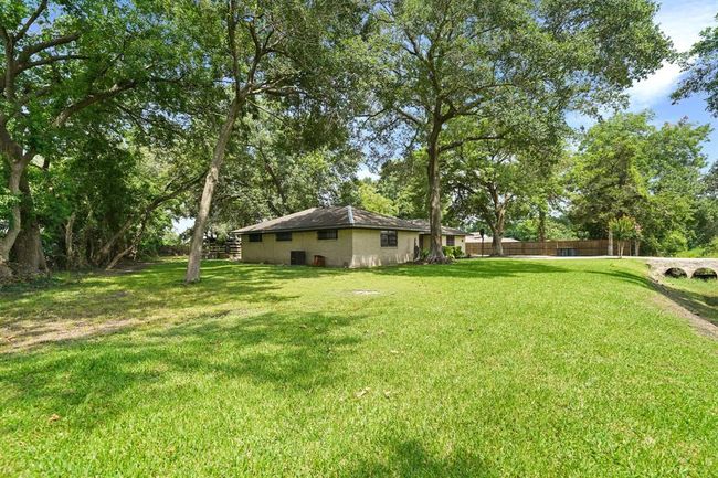220 Brand Ln, House other with 3 bedrooms, 2 bathrooms and null parking in Stafford TX | Image 34