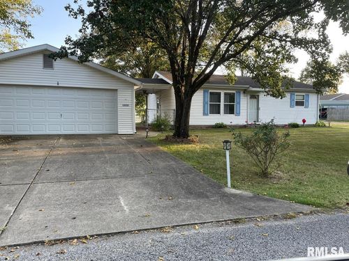 1609 Hillcrest Ave, Carmi, IL, 62821-2325 | Card Image