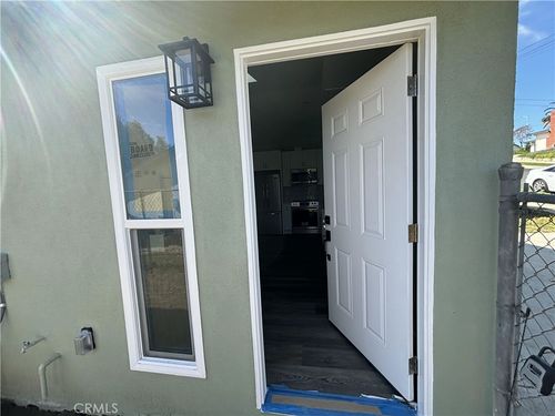 10837 Fellows Ave, Pacoima, CA, 91331-1636 | Card Image