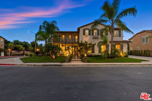 22074 Sagebrook Rd, Chatsworth, CA, 91311 | Card Image