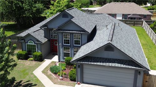 3029 N Quartz Dr, Fayetteville, AR, 72704-5621 | Card Image