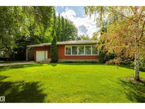 11819 75 Ave Nw, Edmonton, AB, T6G0J4 | Card Image