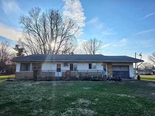 213 N 2nd St, Secor, IL, 61771-9631 | Card Image